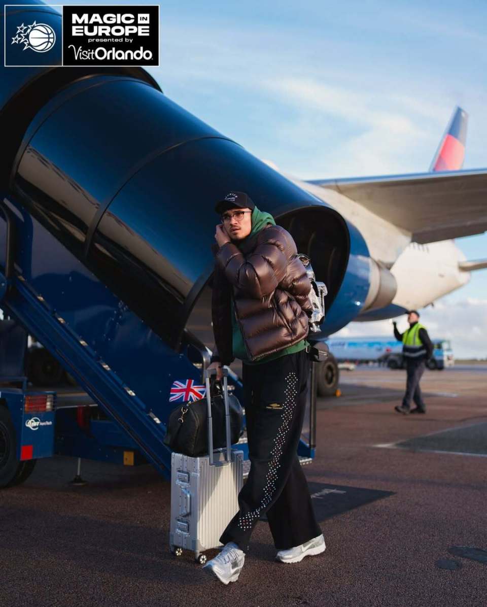 AYX综合平台-转会期体能课后，奥兰多魔术调整名单备战NBA常规赛，球迷炸锅，高层口径保持一致的简单介绍